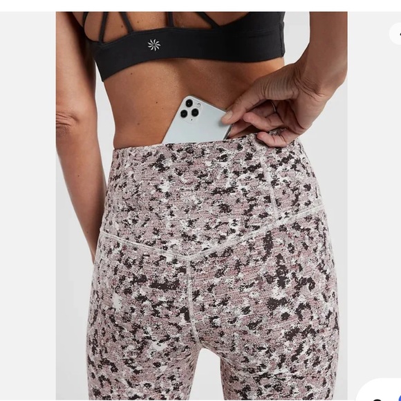 Athleta Elation Textured 7/8 Tight Legging - Picture 4 of 10